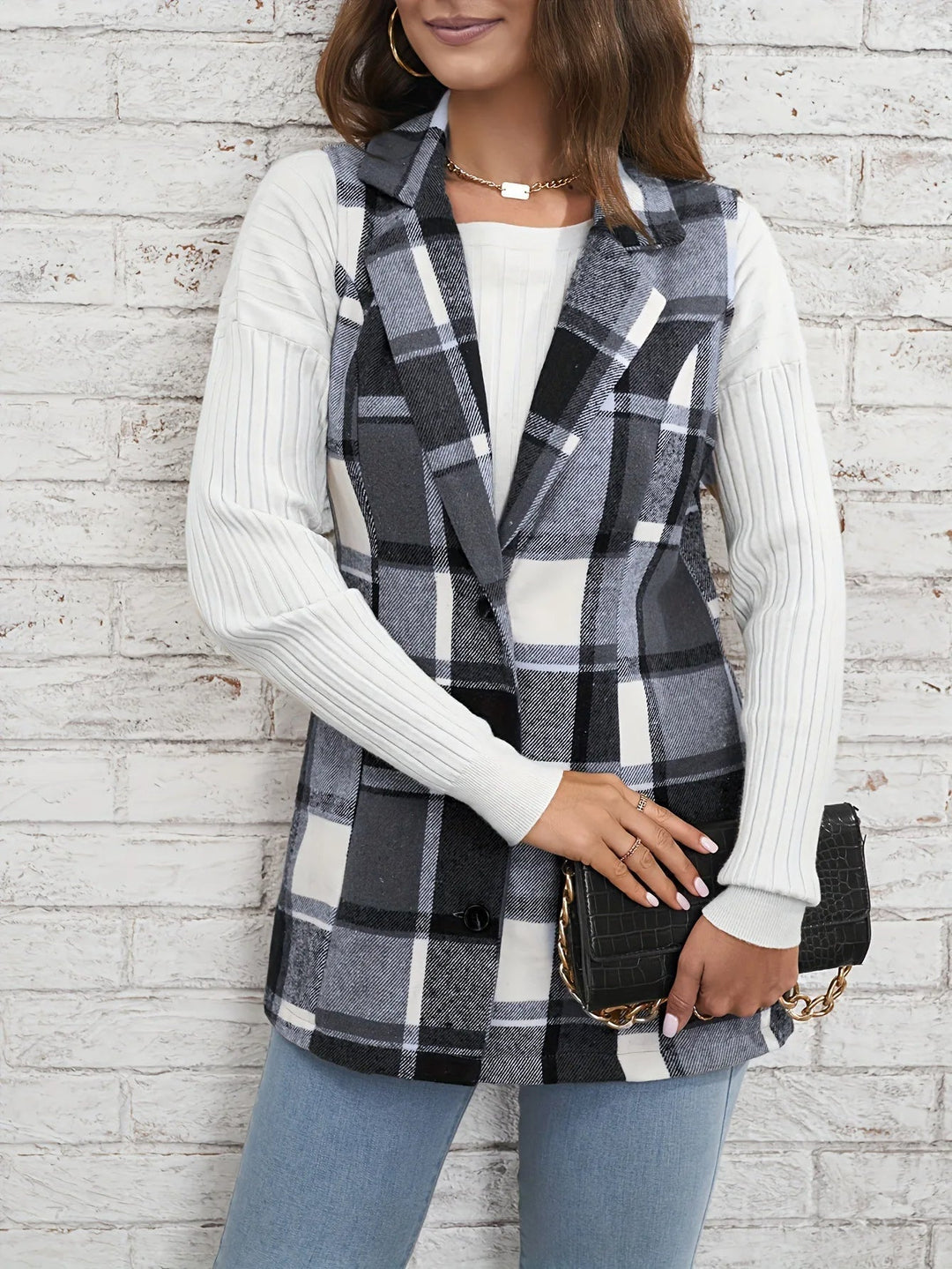 Drunelle | Elegant Tailored Check Waistcoat (4)