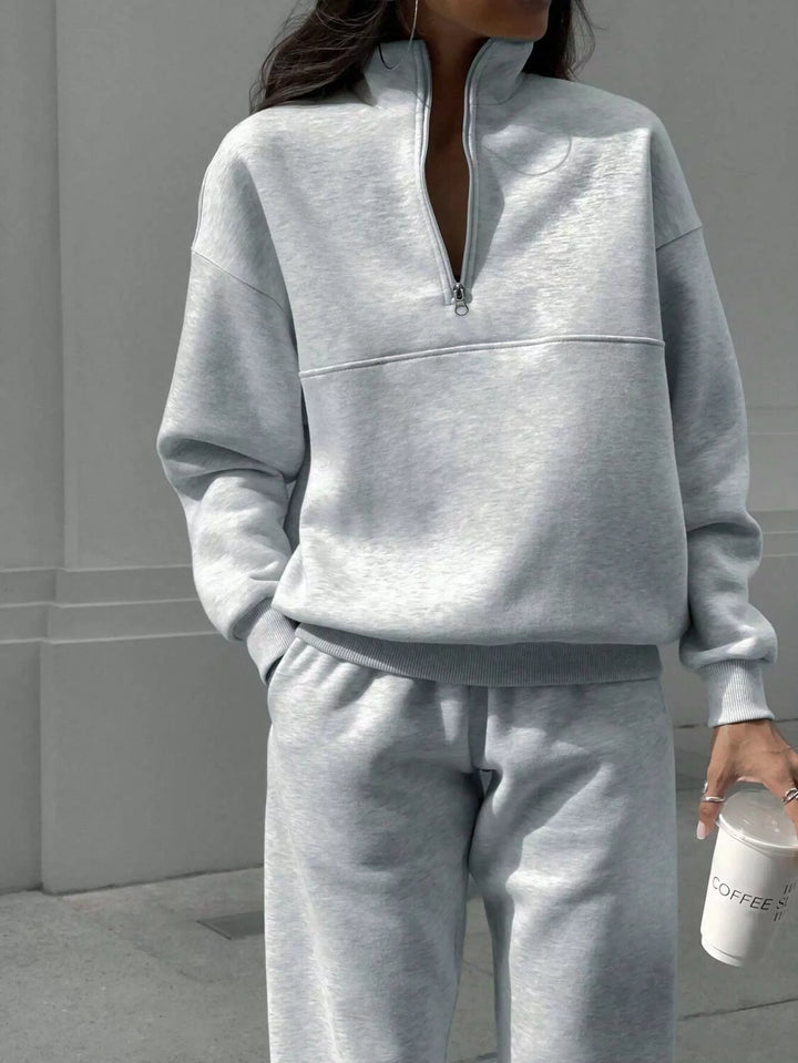 12 Hour Flight Sweatshirt Set (1)