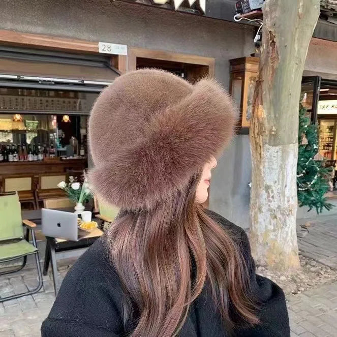 Suzanne | Cozy Fluffy Hat (1)
