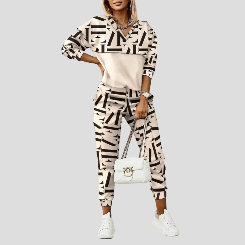 Women's Tracksuit | Geometric Design & Relaxed Fit (1)