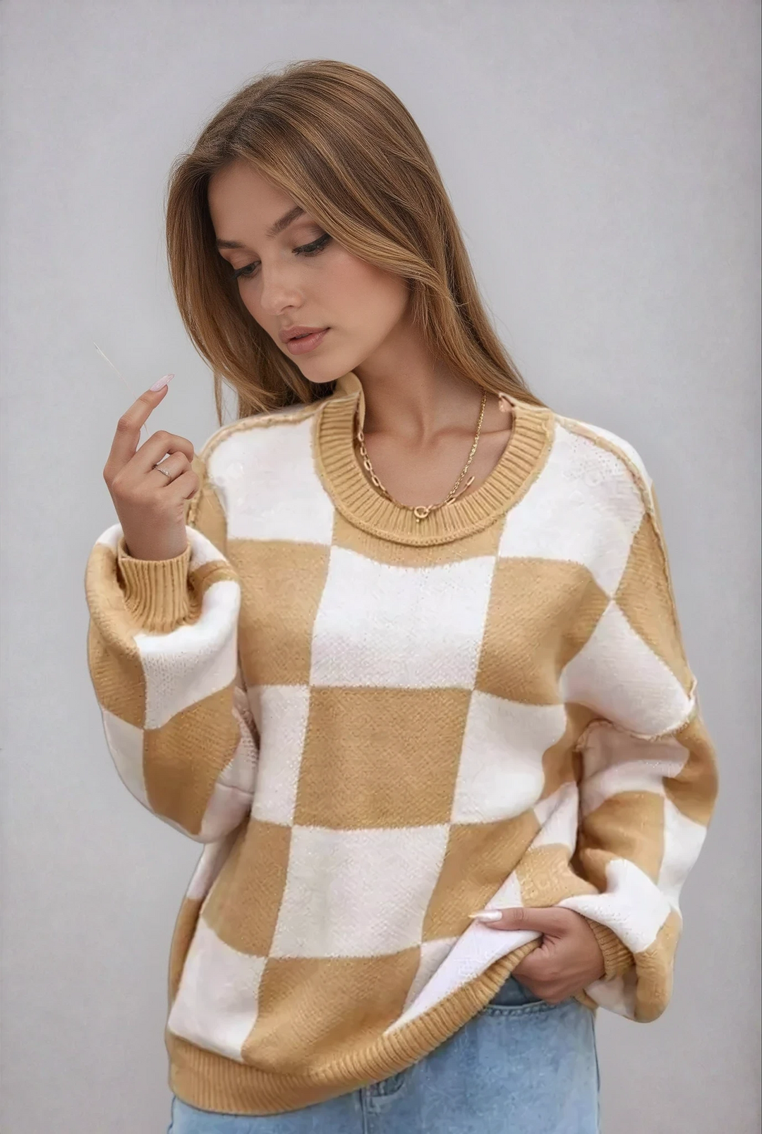 Women's Checkerboard Knitted Sweater (1)