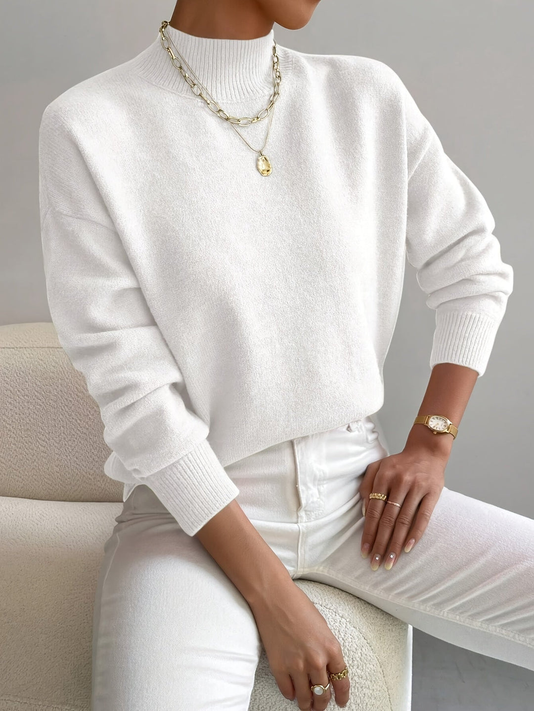Mara | Women's Relaxed Mock-Neck Fleece Sweatshirt (3)