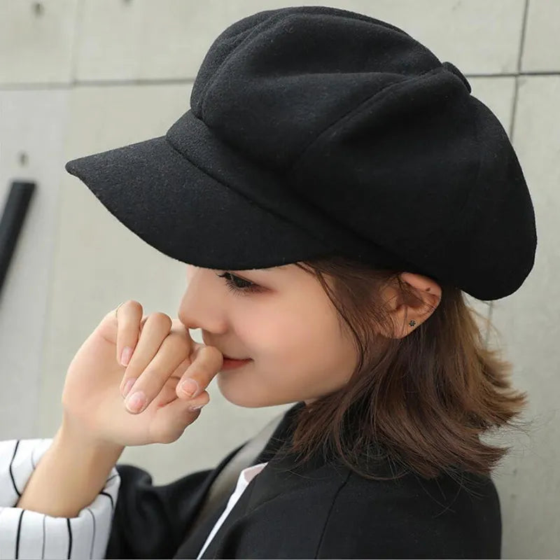 Women's Classic Retro Balloon Hat for Stylish Warmth (1)