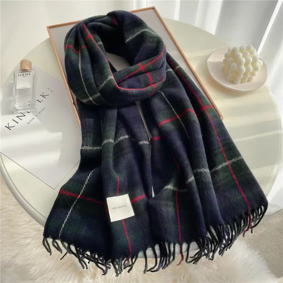 Women's Stylish Knitted Scarf with Tassels (1)